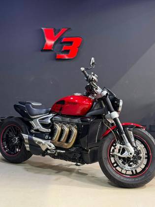 TRIUMPH ROCKET III R TRIUMPH ROCKET III R